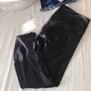 Athleta 7/8 black leggings